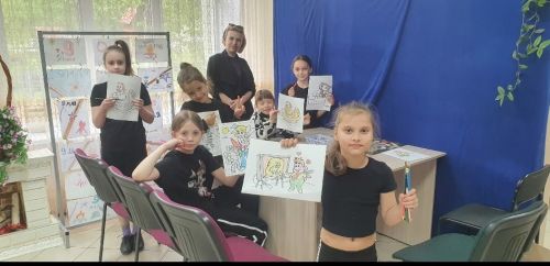 В Князевском СДК детей научили тонкостям работы с цветными карандашами