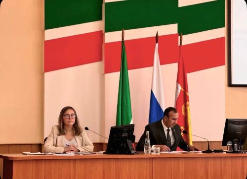 Руководство «Саулык» пожаловалось властям на падающие деревья вдоль трассы к лагерю