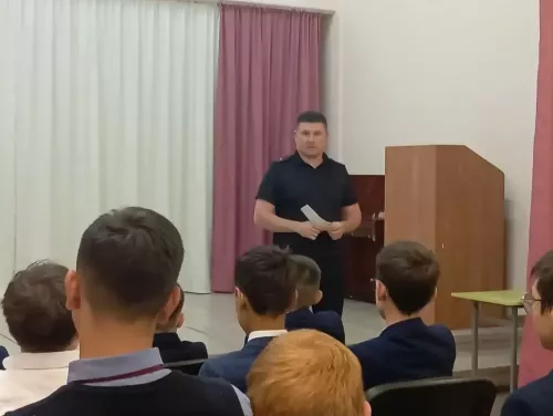 Ильнар Каюмов провел урок безопасности в селе Семекеево