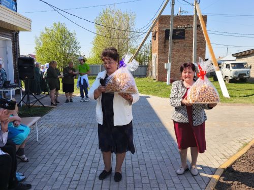 Игътибар — иң зур бүләк: Өлкәннәр Җиңү көнен каршылады