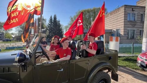 Парад для одного Героя: в селе Калмаш чествовали ветерана ВОВ