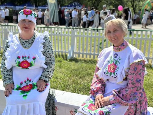 Тукай районы делегациясе Төмәндә Сабантуй бәйрәмен гөрләтте
