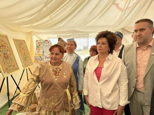 Тукай районы делегациясе Төмәндә Сабантуй бәйрәмен гөрләтте