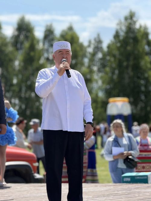 Кече Шилнәдә Сабантуй тәүге тапкыр яңартылган паркта уза