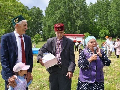 Аркан тартышуда — Бай Бүләк җиңүче! Яңа Бүләк Сабан туеннан репортаж