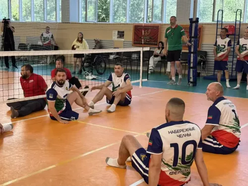 Сборная «Феникс» выиграла республиканский турнир по волейболу сидя среди ветеранов СВО