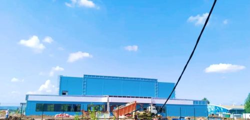 В поселке Круглое Поле завершается строительство современного катка