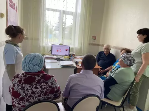 В деревне Мрясово фельдшер провела встречу с жителями по профилактике травматизма и смертности