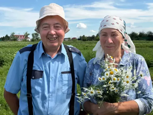 Мерәстә күп еллар бергә яшәгән парларны хөрмәтләделәр