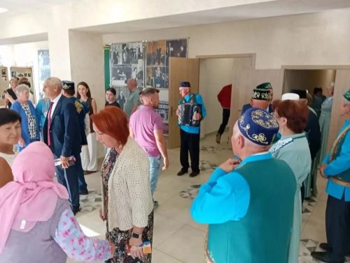 Яңа Бүләк мәдәният йорты 50 еллык юбилеен зур бәйрәм белән каршы алды