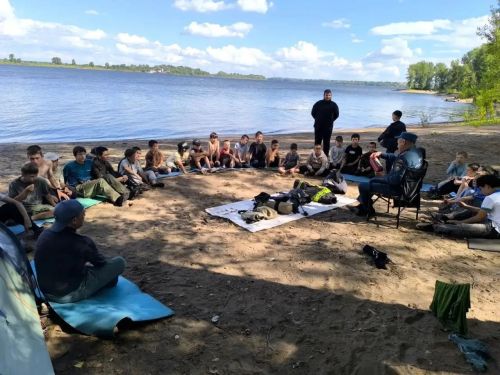 13 чакрым юл, җәядән ату, агачка менү: Тукай районында балалар өчен маҗаралы сәяхәт оештырылды