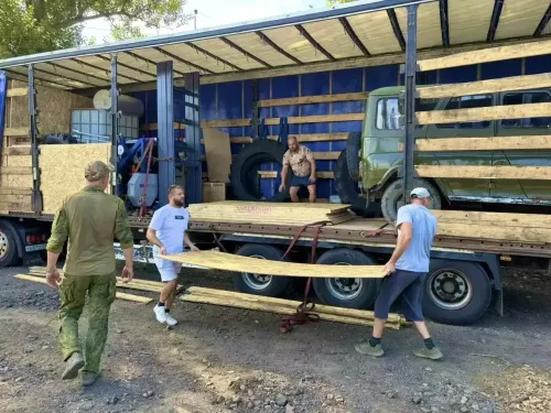 Делегация Тукаевского района во главе с Камилем Назмиевым доставила гумпомощь в зону СВО