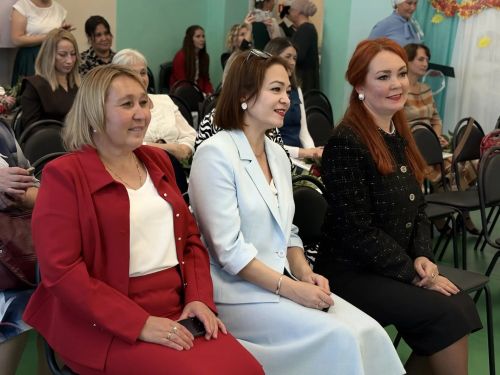 Әҗмәкәйдә тәрбиячеләр көнен билгеләп үттеләр