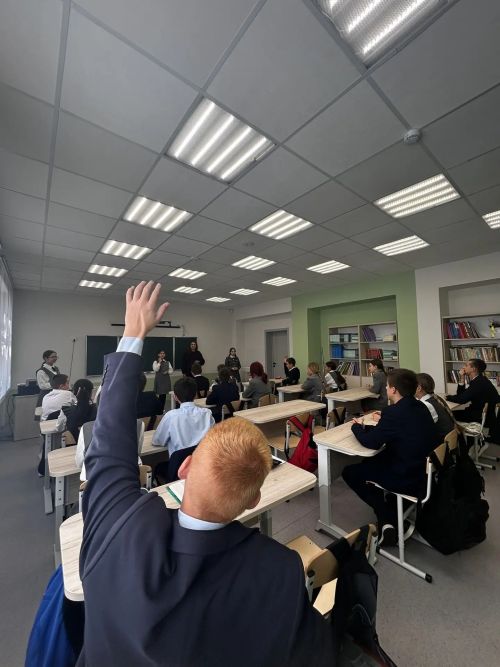 В Калмашской школе прошла акция по профилактике детского травматизма на дорогах