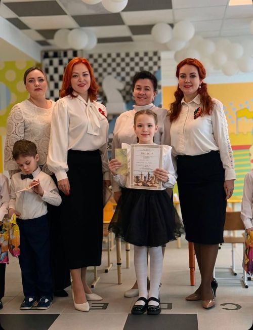 Фоторепортаж: В Тукаевском районе стартовал двухдневный шахматно-шашечный турнир среди дошкольников