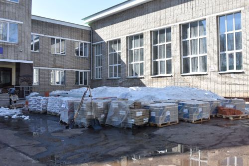 Новотроицкое урта мәктәбендә капиталь ремонт барышы