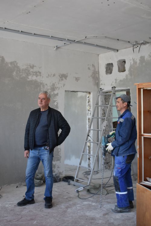 Новотроицкое урта мәктәбендә капиталь ремонт барышы
