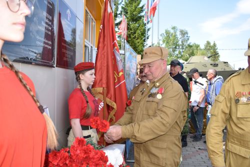 Айбулат Якуповка мемориаль такта ачуга багышланган митинг