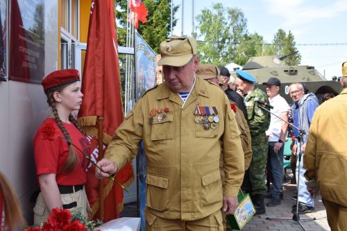 Айбулат Якуповка мемориаль такта ачуга багышланган митинг