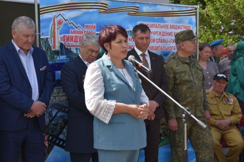 Айбулат Якуповка мемориаль такта ачуга багышланган митинг