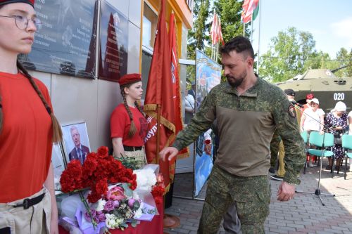 Айбулат Якуповка мемориаль такта ачуга багышланган митинг