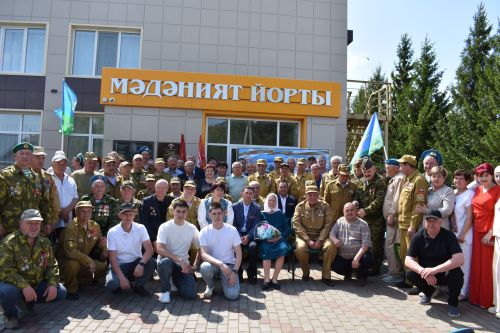 Айбулат Якуповка мемориаль такта ачуга багышланган митинг