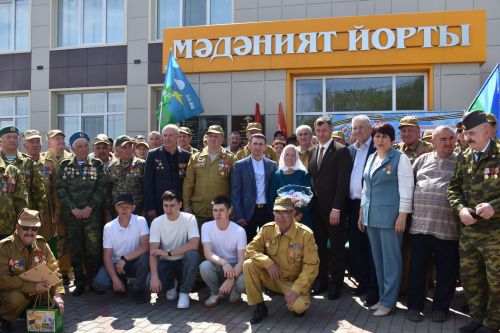 Айбулат Якуповка мемориаль такта ачуга багышланган митинг