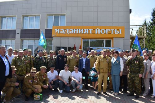 Айбулат Якуповка мемориаль такта ачуга багышланган митинг