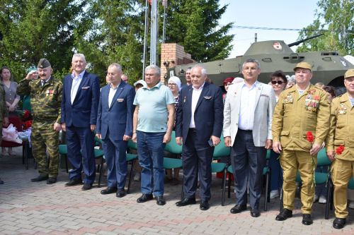 Айбулат Якуповка мемориаль такта ачуга багышланган митинг