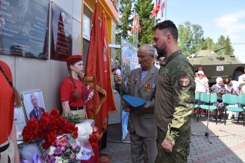 Айбулат Якуповка мемориаль такта ачуга багышланган митинг