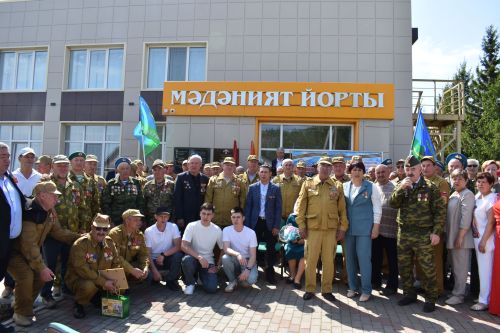 Айбулат Якуповка мемориаль такта ачуга багышланган митинг