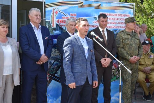 Айбулат Якуповка мемориаль такта ачуга багышланган митинг