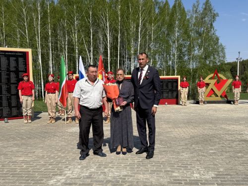 Яңа поселогында Бөек Җиңүнең 81 еллыгын бәйрәм иттеләр