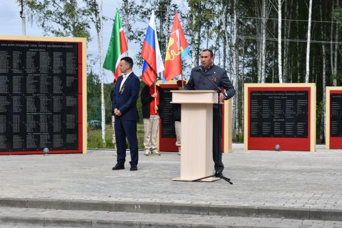 В поселке Новый встретили День Республики