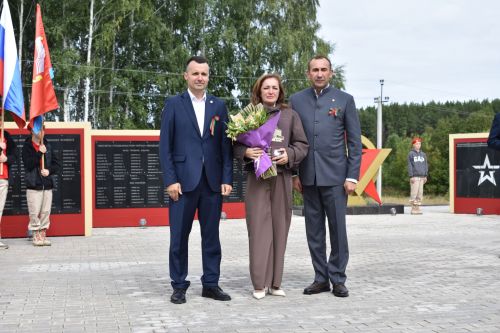 В поселке Новый встретили День Республики