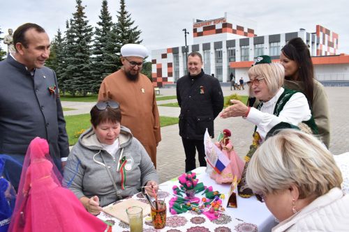 В поселке Новый встретили День Республики