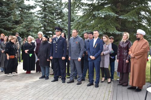 В поселке Новый встретили День Республики