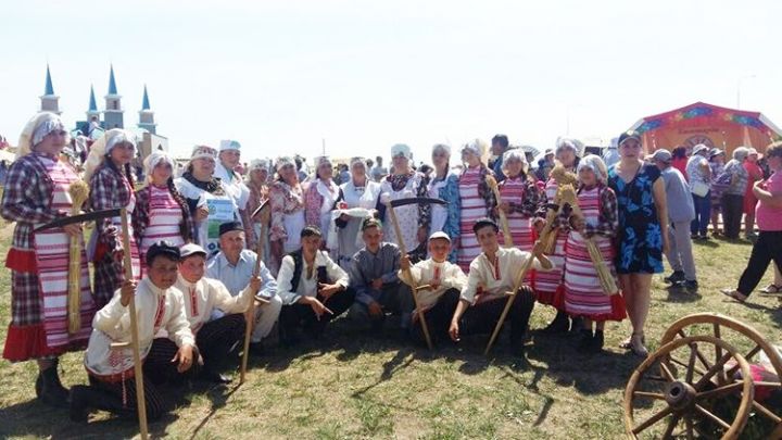 Народные фольклорные коллективы&nbsp;«Питрау» и «Әллүки» участвовали&nbsp;в фестивале «Иске Казан түгәрәк уены»