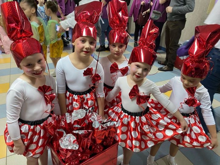 Младшая группа из Тукаевского района стала лауреатами международного многожанрового фестиваль-конкурса «Елки»