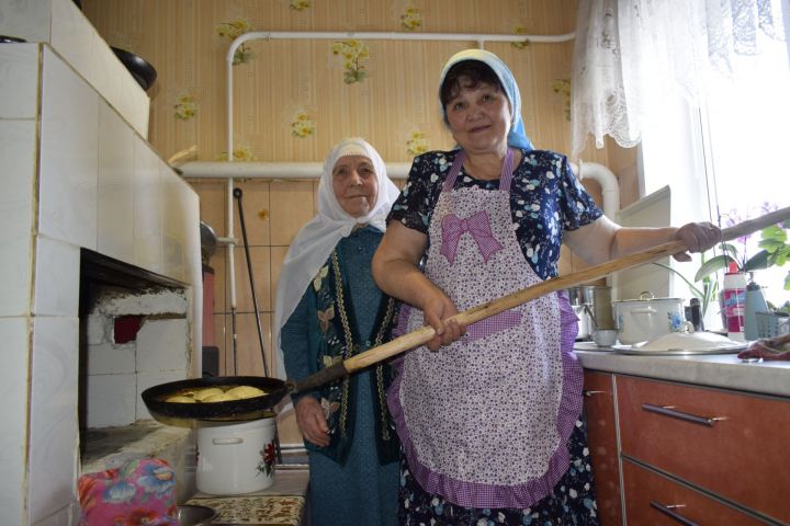 Сыйлы көнең – сыер белән