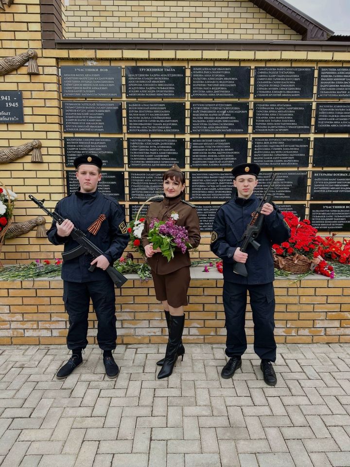В Круглопольском сельском поселении, у мемориала ветеранам ВОВ, состоялся торжественный митинг