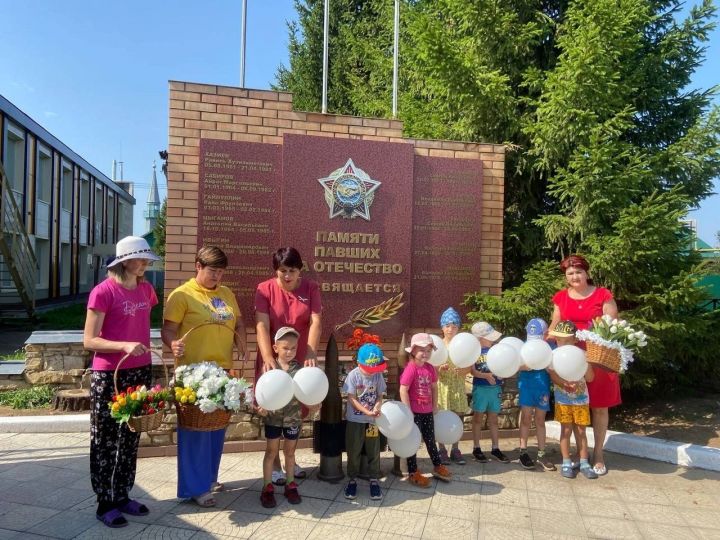 В Тукаевском районе прошёл День памяти детей - жертв войны в Донбассе