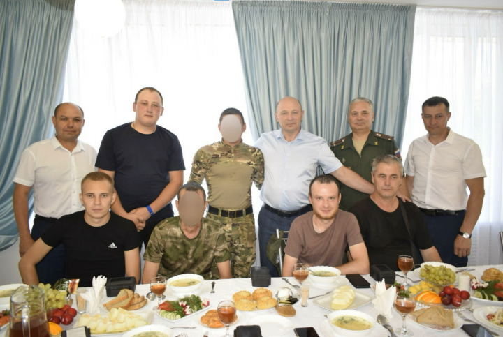 Фаил Камаев встретился с нашими ребятами, прибывшими в краткосрочный отпуск из зоны СВО