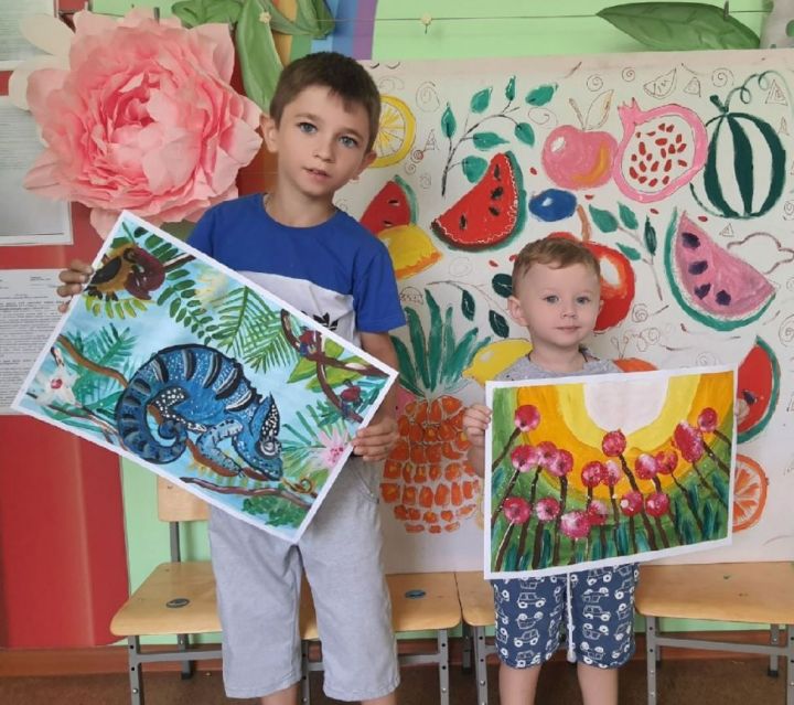 Библиоостров «Юные открыватели» провели творческий семинар «Читай@Рисуй»