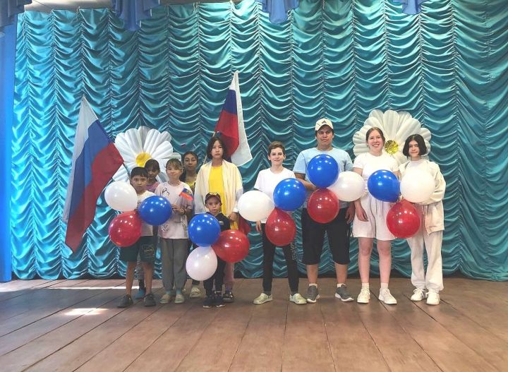 Верхнебайларский СК провели мероприятие для детей посвященное Дню Государственного флага