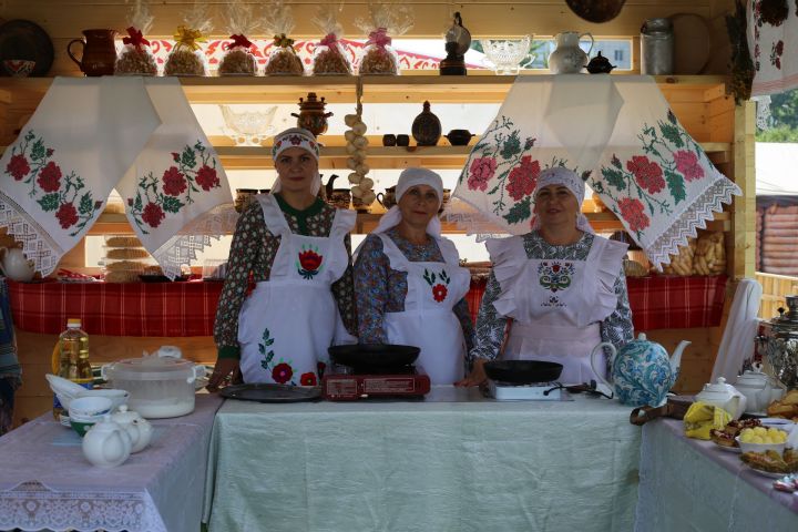 Татарский праздник в сибирском городе