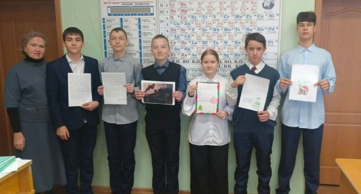 Солдатам с любовью: жители Комсомолец собирают помощь