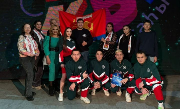 Тукаевский район на высоте: команда КВН вышла в финал Башкирской открытой лиги