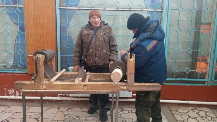 Кулибиннар үзебездә яши