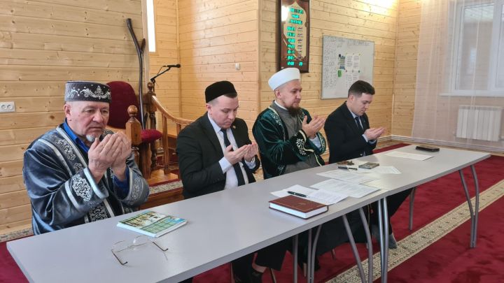 Сотрудничество и безопасность: в мечети посёлка Новый прошло важное собрание с имамами района